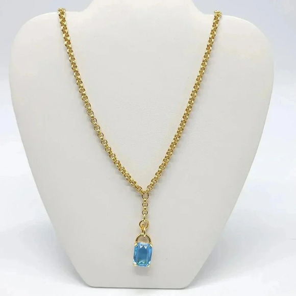ParkLane Gold Tone Faux Blue Topaz Rhinestone Emerald Cut Pendant Necklace Vint - Picture 2 of 6
